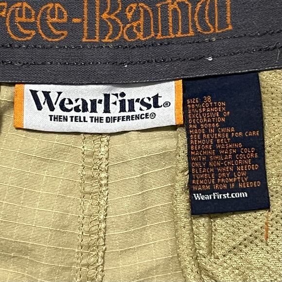 WearFirst Shorts Mens 38* Beige Stretch Riptstop Free Band Cargo Pants - Picture 11 of 12